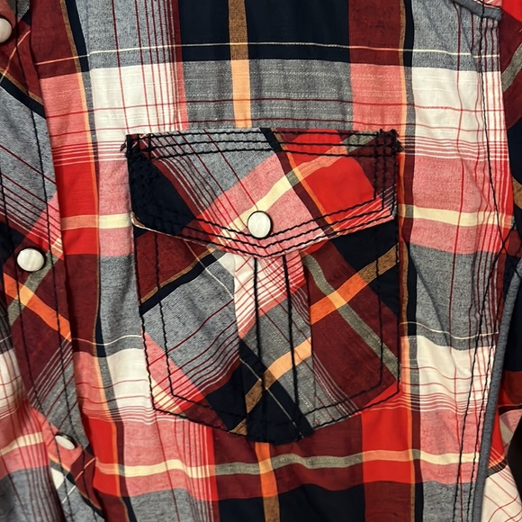 Buckle BKE Men’s Button Down - Picture 2 of 4